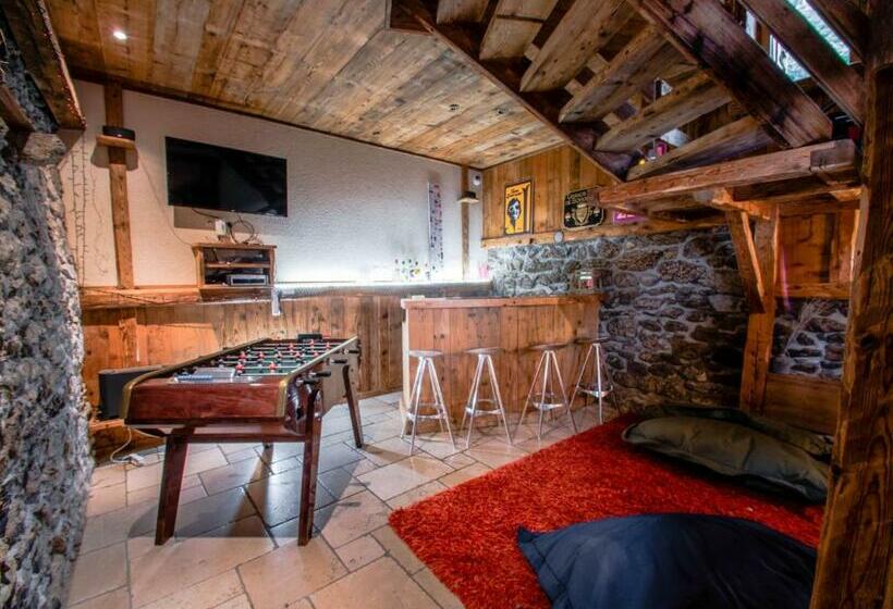 ホテル The Alpichalets Retreat