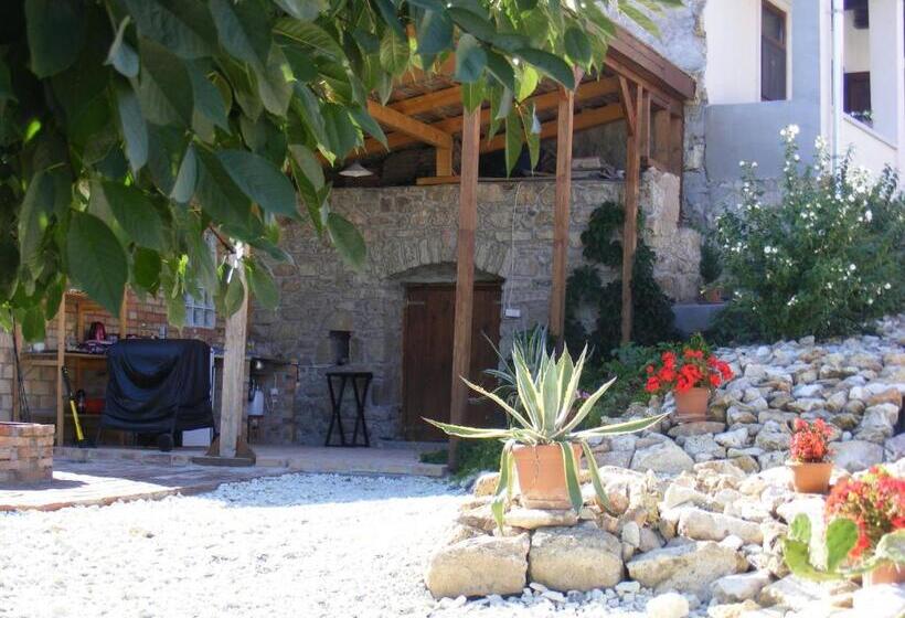 펜션 Hegyaljai Panoráma Vendégház