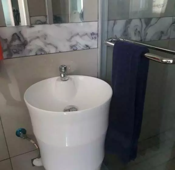 Majatalo Masane Lodge