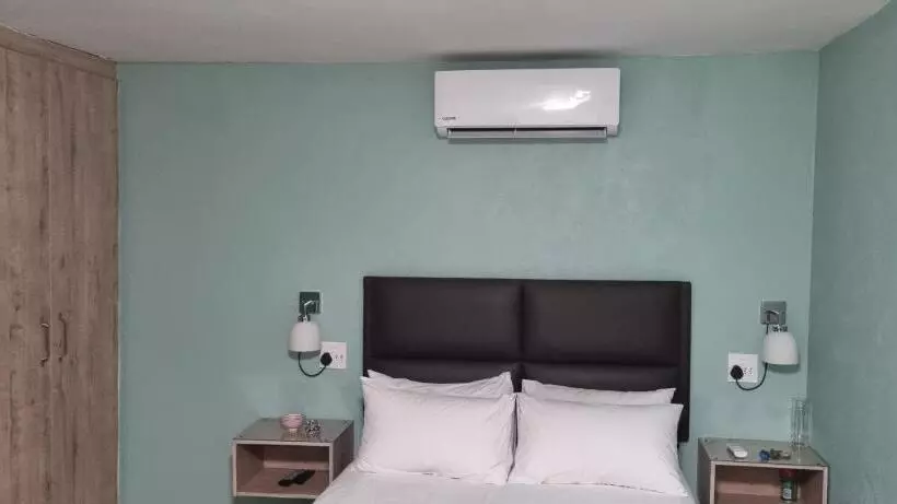 Majatalo Masane Lodge