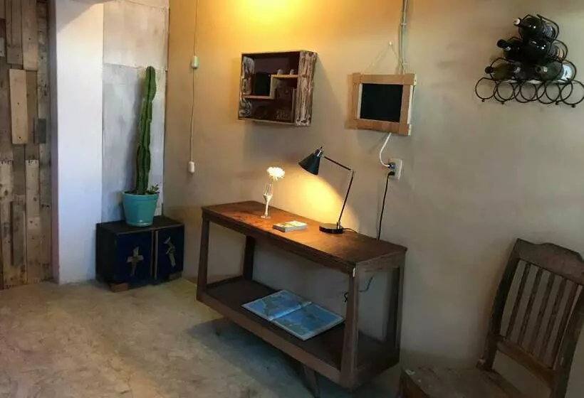 ペンション Mi Refugio Dive House
