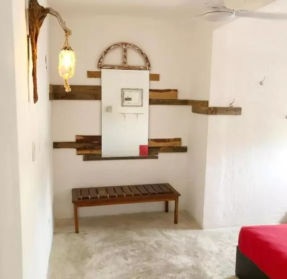 ペンション Mi Refugio Dive House