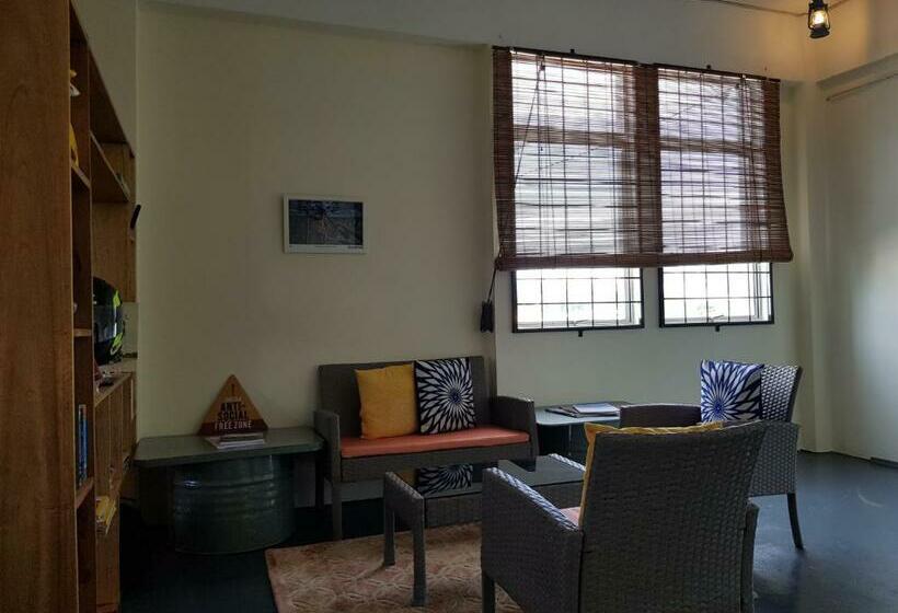 فندق صغير Wantravels