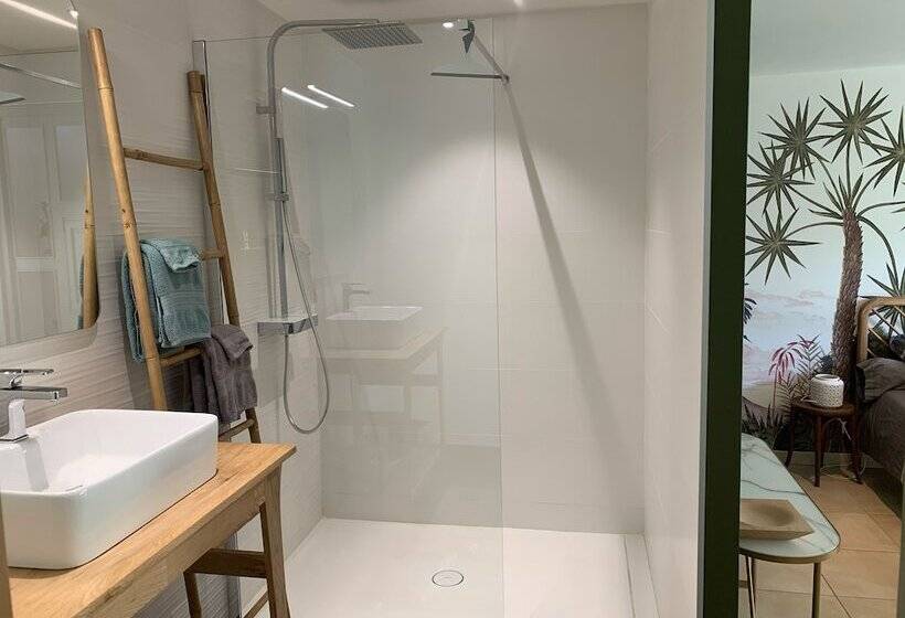 مبيت وإفطار Chambre En Drôme Tropicale