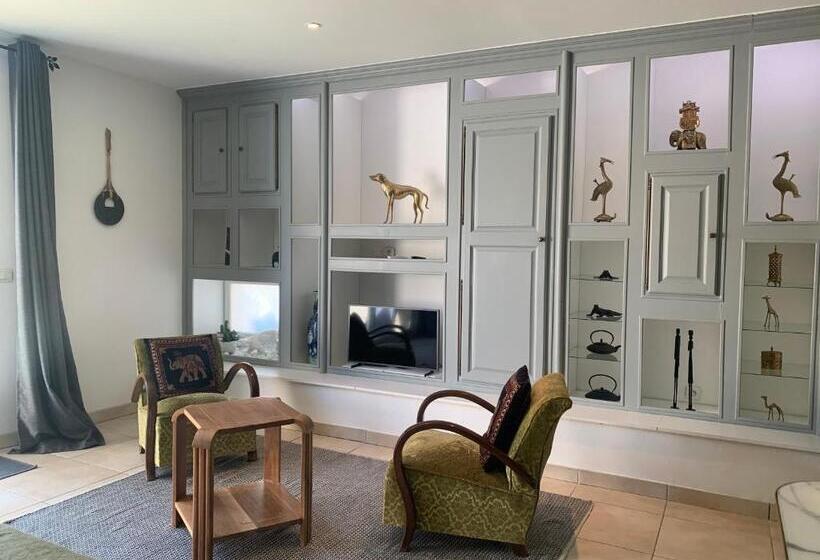 مبيت وإفطار Chambre En Drôme Tropicale