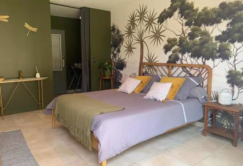 ベッドアンドブレックファースト Chambre En Drôme Tropicale