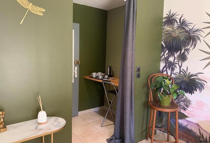 مبيت وإفطار Chambre En Drôme Tropicale