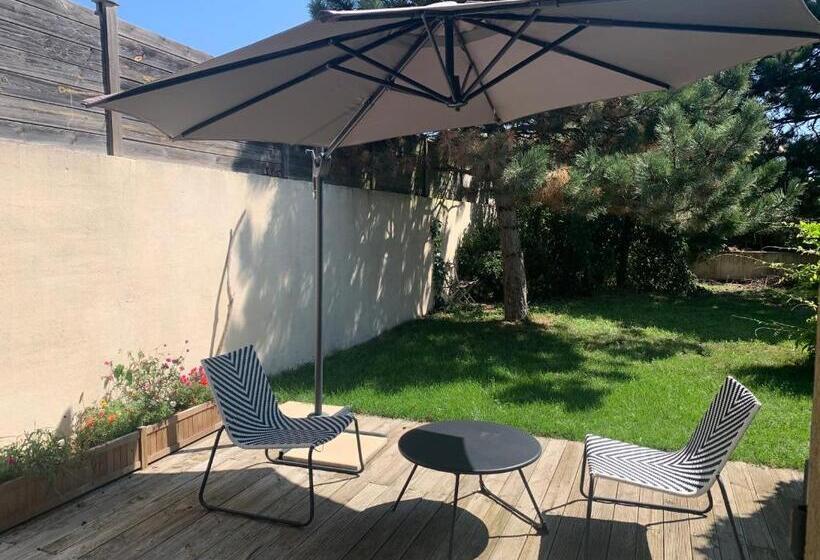 مبيت وإفطار Chambre En Drôme Tropicale