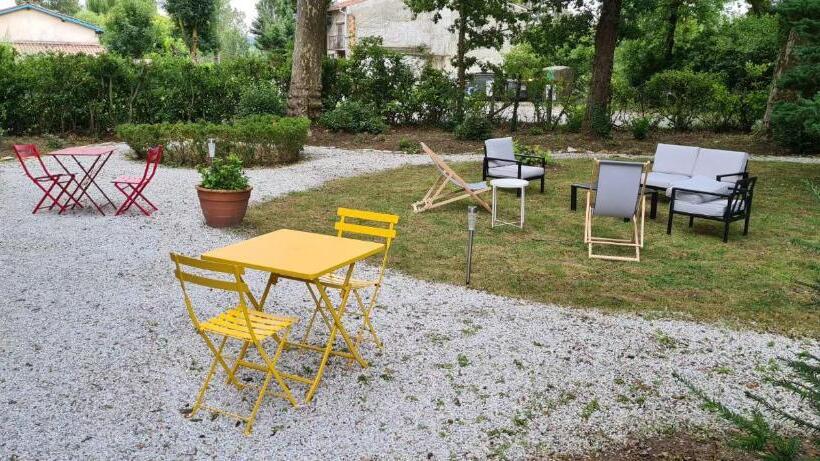 مبيت وإفطار Les Terrisses   Chambres D Hôtes Avec Piscine