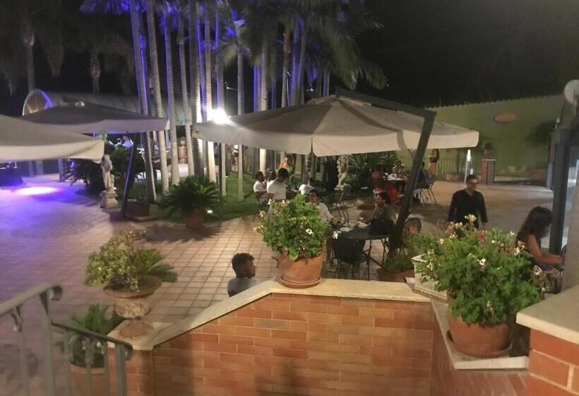 צימר Villa Grandiosa Fc