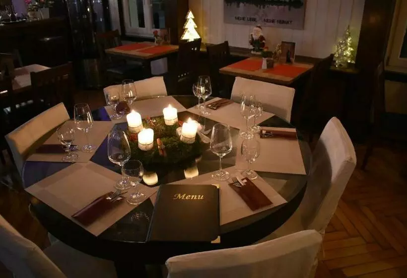 ホテル Restaurant Meints4you Im Bürgerhof