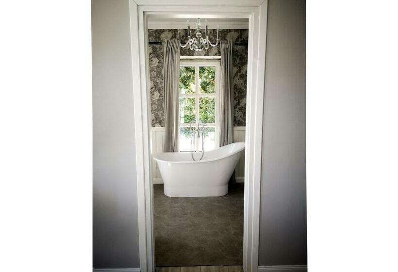 Пансион Villa Tilia Vászoly