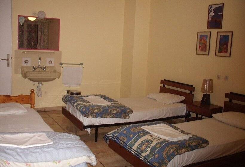 簡易ホテル Athens House