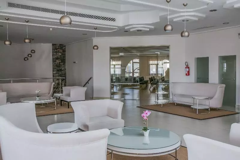 Giannoulis – Almyra Hotel & Village