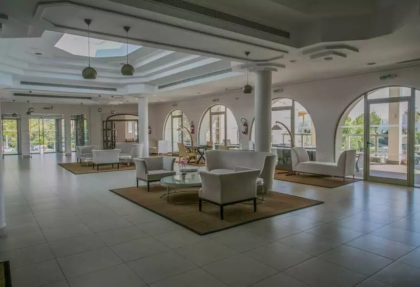 Giannoulis – Almyra Hotel & Village