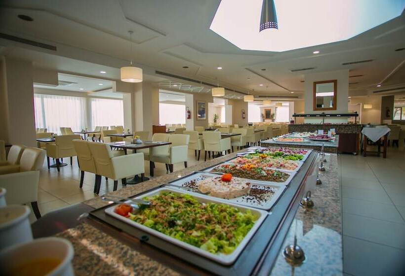 Giannoulis – Almyra Hotel & Village