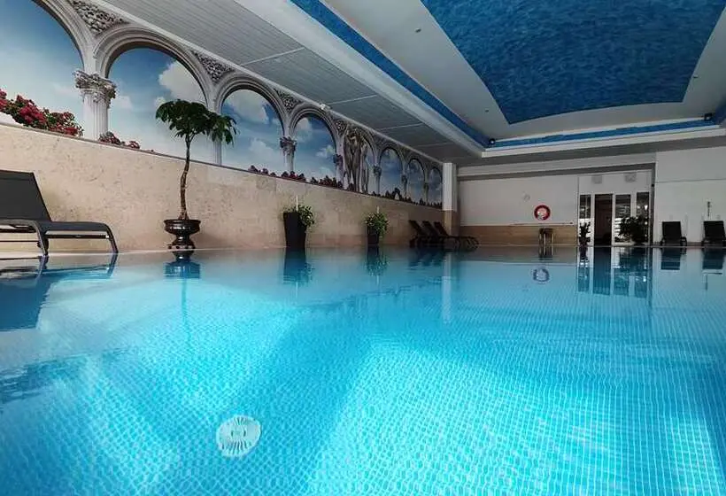 هتل Hilton Sibiu