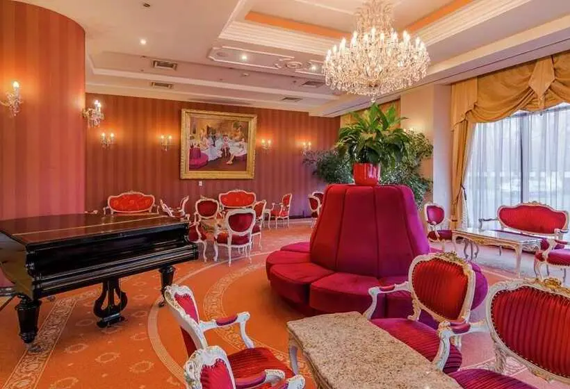 هتل Hilton Sibiu