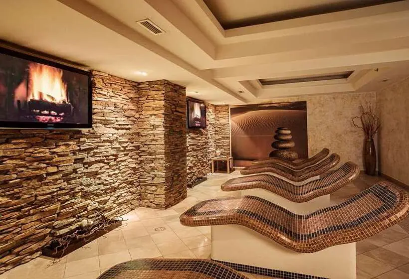 هتل Hilton Sibiu