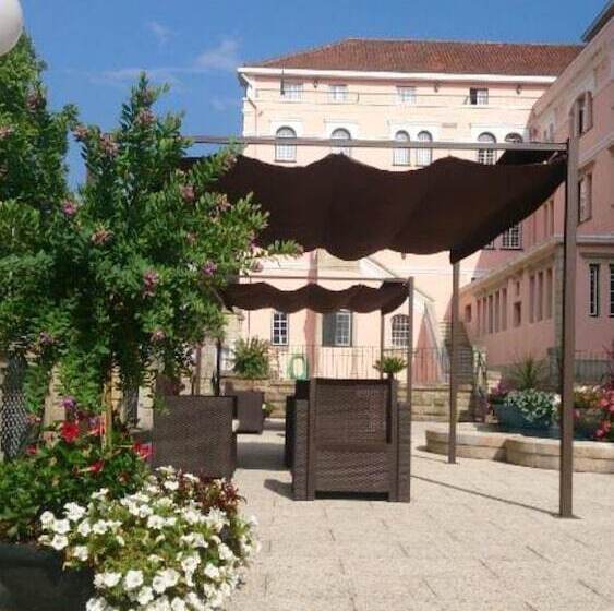 Отель Inatel Palace S.pedro Do Sul