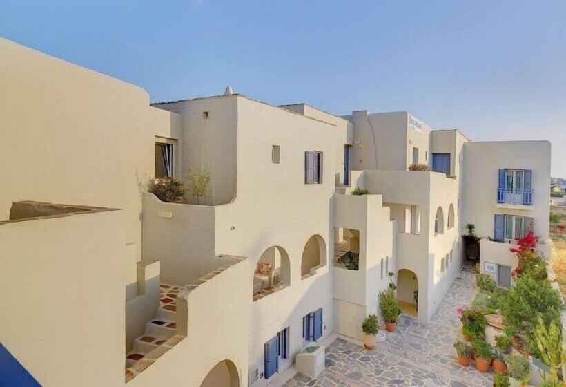 Hotel Iria Beach Art