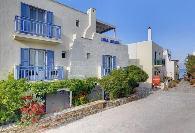 Hotel Iria Beach Art