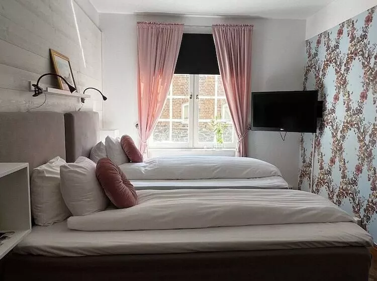 호텔 L Dannegården