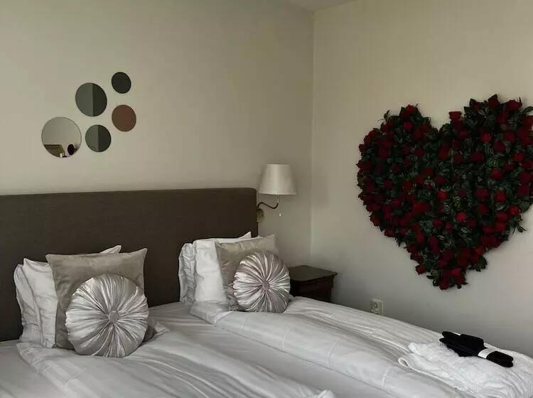 호텔 L Dannegården