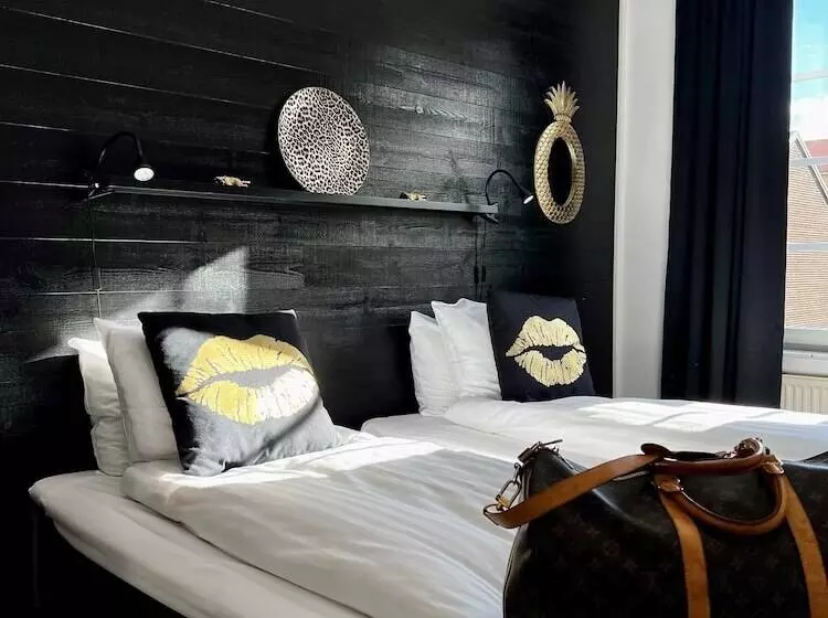 호텔 L Dannegården