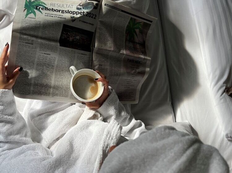 فندق L Dannegården