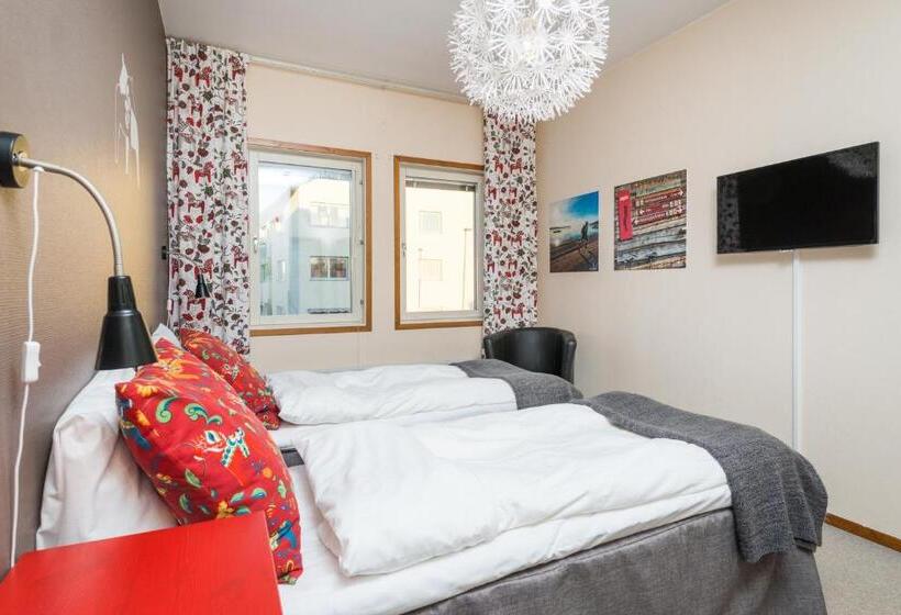 בית מלון כפרי L Fridhemsgatan