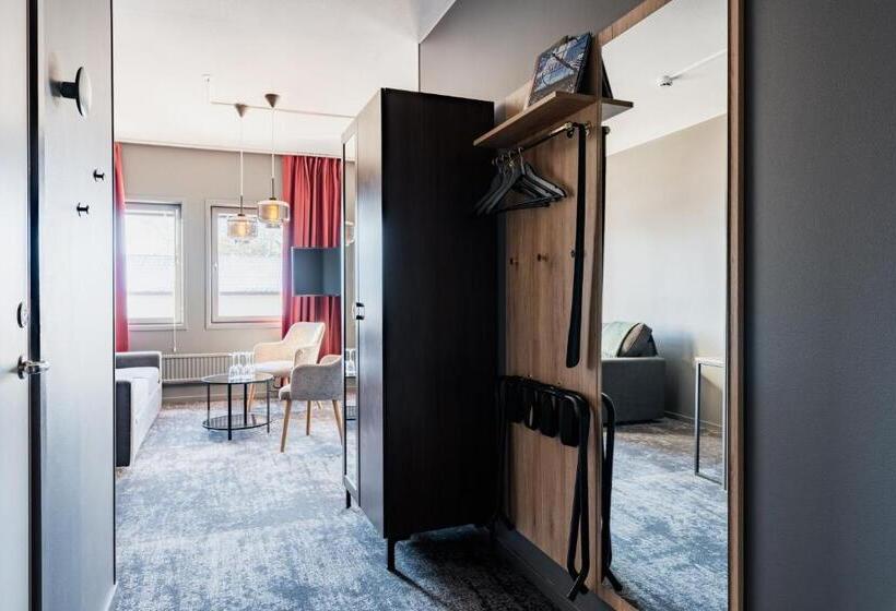 בית מלון כפרי L Fridhemsgatan