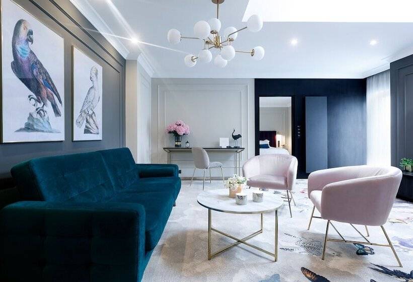 호텔 Queen Boutique