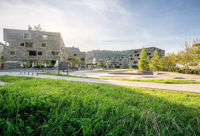 Отель Rocksresort