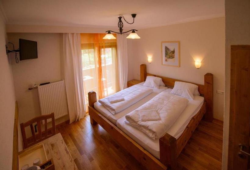 Seehotel Am Hallstättersee