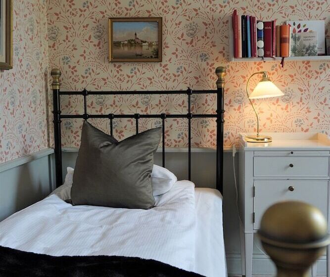 فندق Stjarnholms Slott