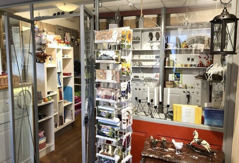 فندق Stjarnholms Slott