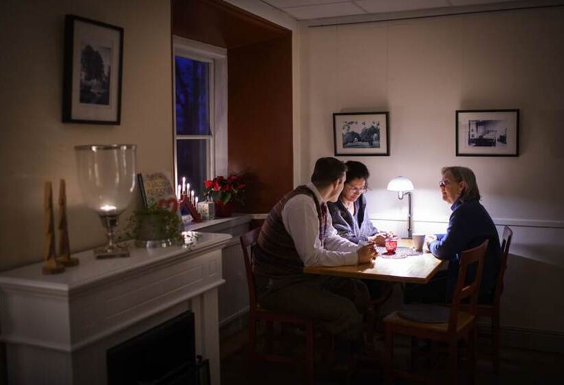 فندق Stjarnholms Slott