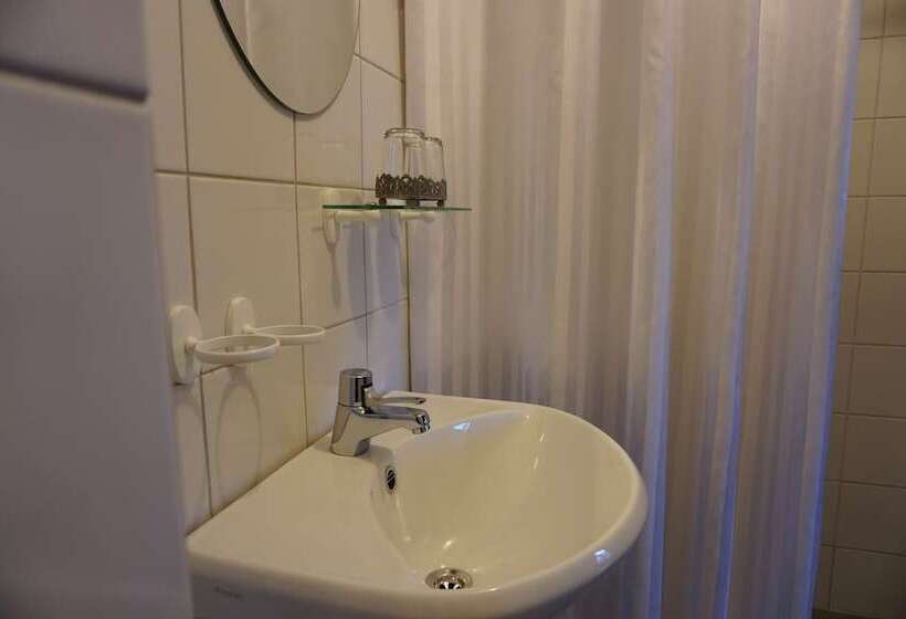 فندق Stjarnholms Slott