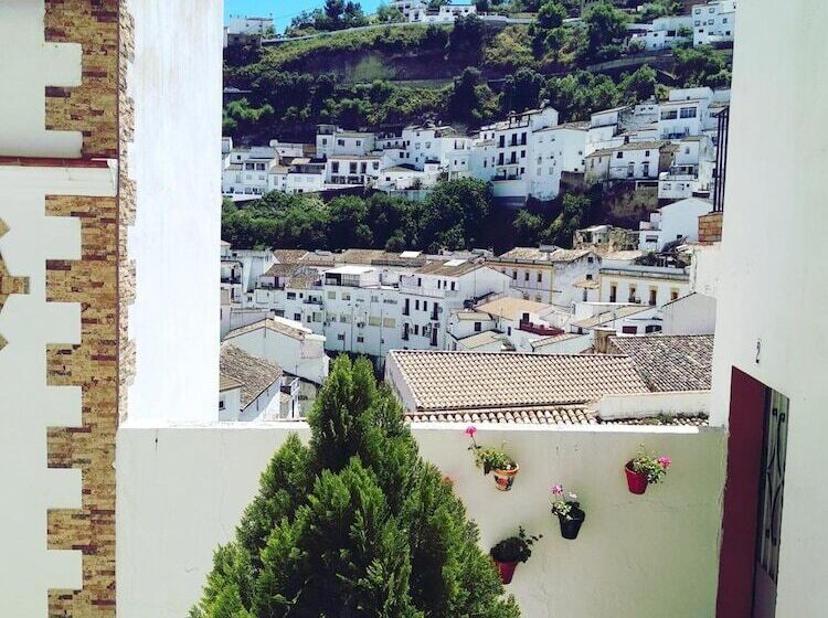 בית מלון כפרי Villa De Setenil