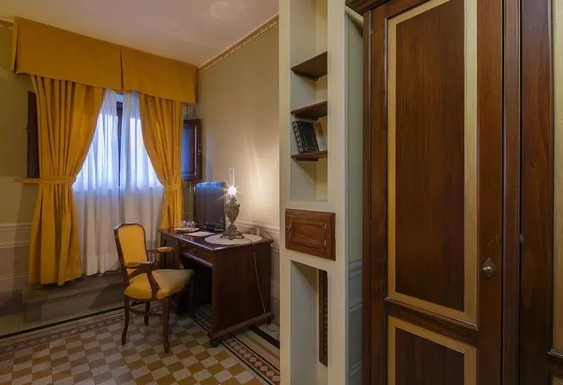 I Portici Hotel   Residenza D Epoca