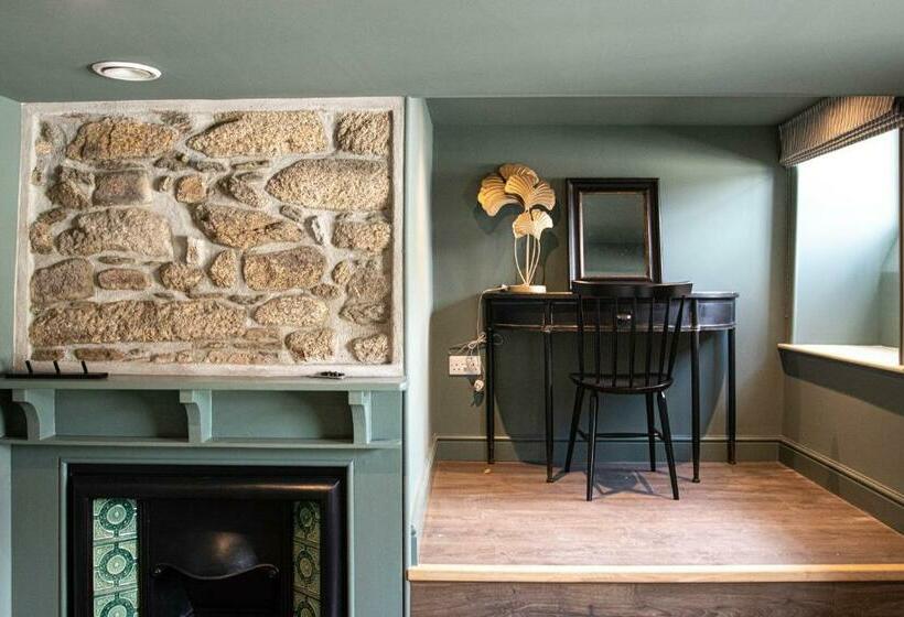 酒店 Seven Stars Penryn