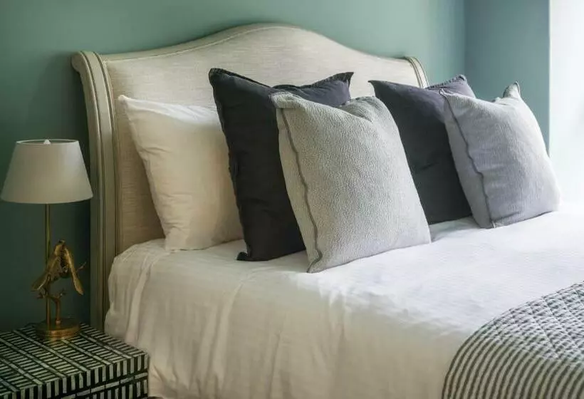 ホテル Seven Stars Penryn