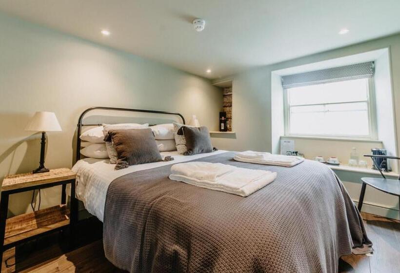 酒店 Seven Stars Penryn