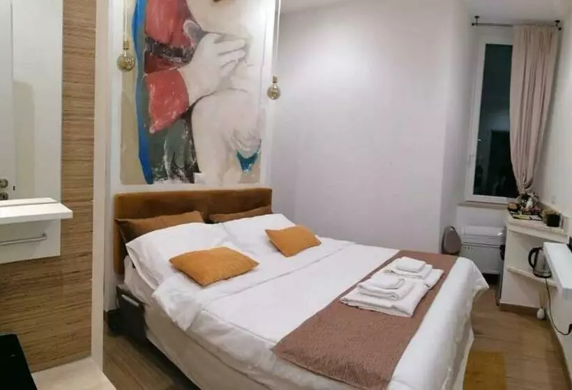 پانسیون Abbracci Leandra Rooms