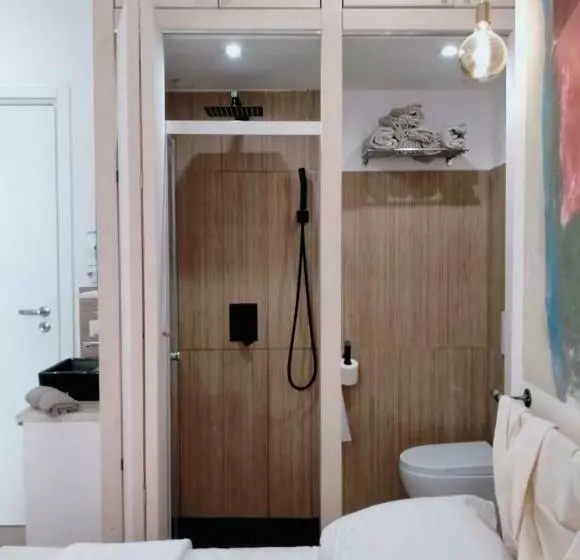 پانسیون Abbracci Leandra Rooms