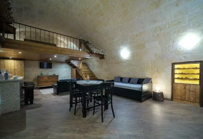 Aamiaismajoitus (B&B) Roberto S Guest House