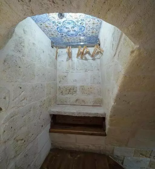 Aamiaismajoitus (B&B) Roberto S Guest House