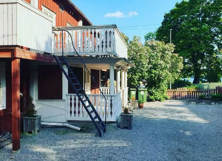 Djurgårdsportens Vandrarhem