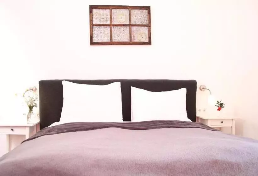 Hotelli Im Stift Neuberg